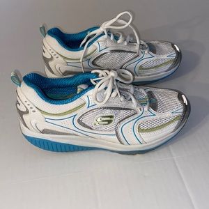 white shape up shoes